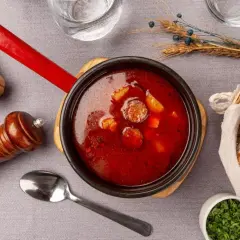 Jak ugotować zupę gulaszową, by zachwycić smakiem każdego gościa