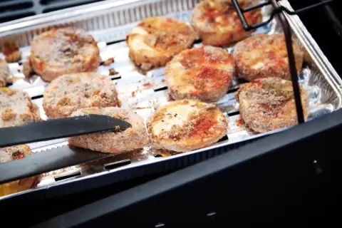 Jak grillować oscypka, aby uzyskać idealną chrupkość i smak