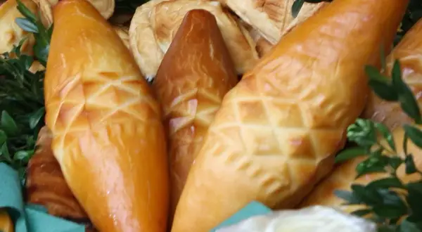 Z jakiego mleka są oscypki? Odkryj tajemnice ich produkcji